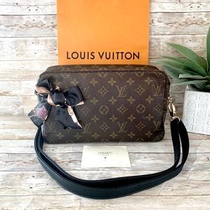 🖤STUNNING🖤LOUIS VUITTON TROUSSE BAG